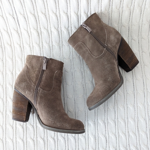 Sbicca Marimba Suede Leather Fringe Ankle Boots 8 Taupe Gray Brown Boot - Picture 5 of 15